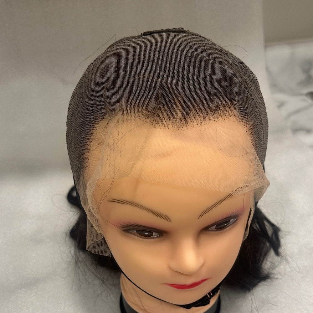 Elegant Black Lace Front Wig - Picture 3 of 6